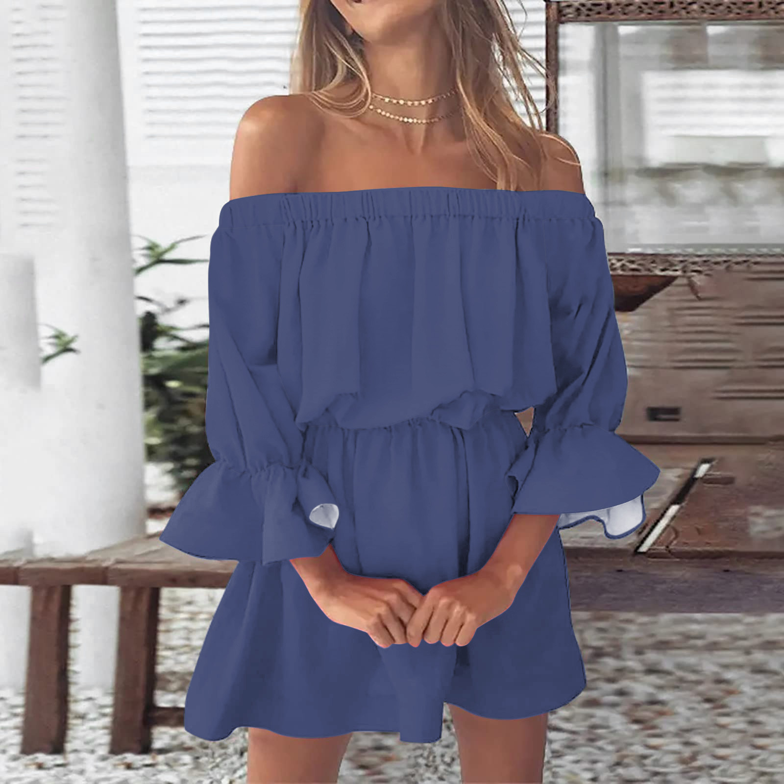 thumbnail image 2 of Mini vestido vintage con estampado, hombros descubiertos y mangas acampanadas para mujer: vestido informal y holgado de verano para la playa con diseño floral, tejido de poliéster, 2 of 5